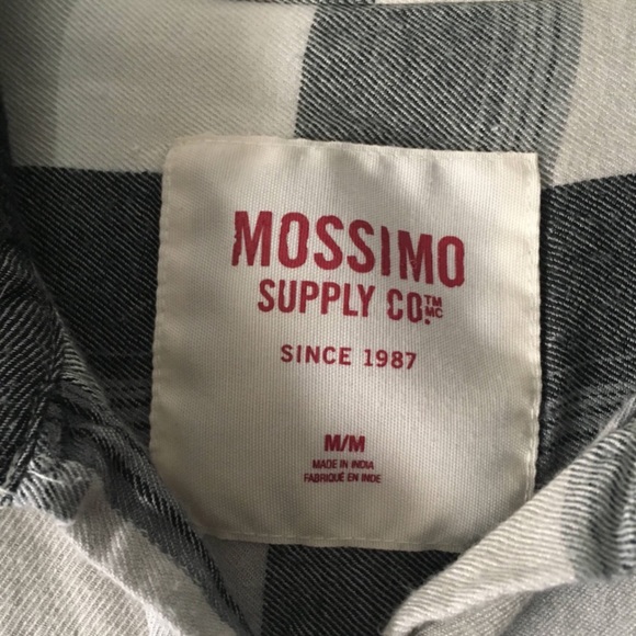 MOSSIMO Plaid Button-up Long Sleeve - Picture 4 of 4